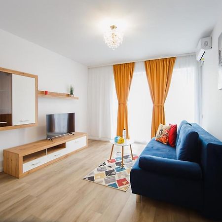 Apartament Trio Orange Oradea Zewnętrze zdjęcie